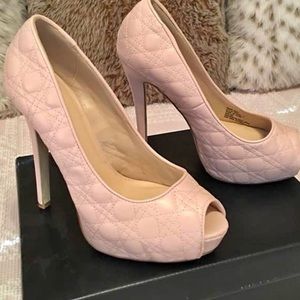 Pink heels